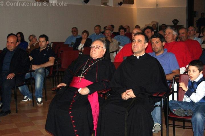 2010 - Sua Ecc. Mons. Giovanni Scanavino insieme al M.to R.do Padre Provinciale O.S.A. Luciano De Michieli invitati per l'occasione