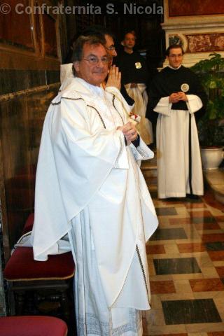 2010 - Padre Bruno concelebra alla Santa Messa