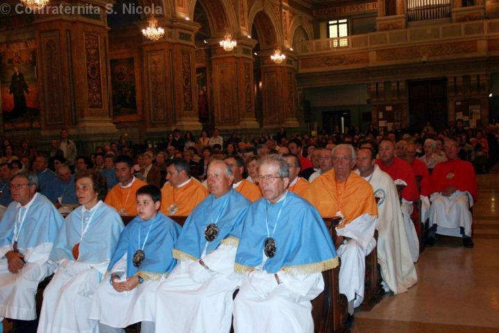 2010 - Le confraternite di Tolentino invitate alla festa