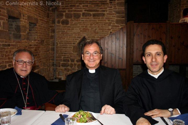 2010 - S. Ecc. Mons. Scanavino - Padre Bruno Silvestrini - P. Gabriele Pedicino