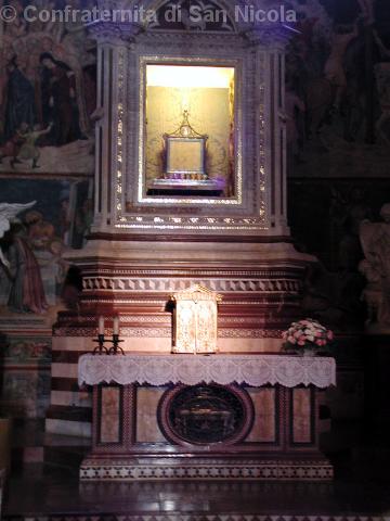 Corporale macchiato di sangue dal Miracolo di Bolsena 