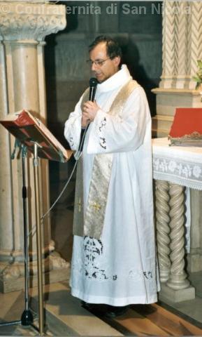 Il padre Spirituale in una predica di un ritiro spirituale.