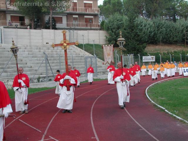 In processione verso la Basilica