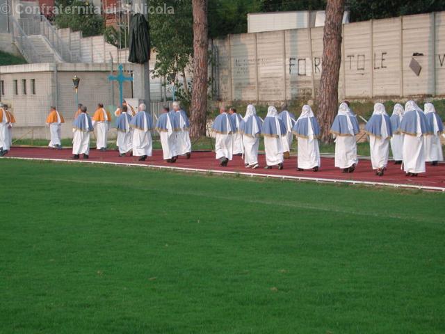In processione verso la Basilica