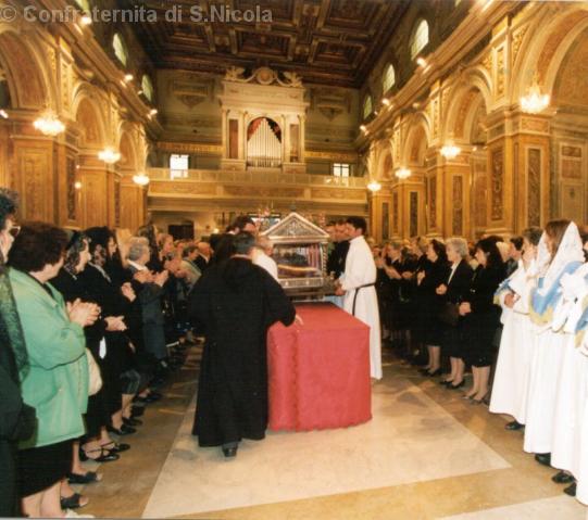 Traslazione in Basilica