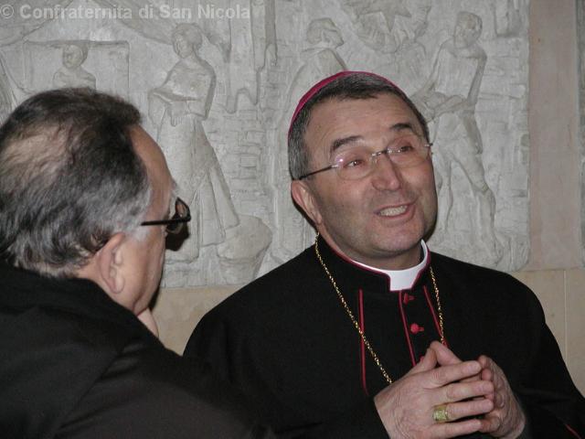 Mons. Vecerrica e Padre Scanavino