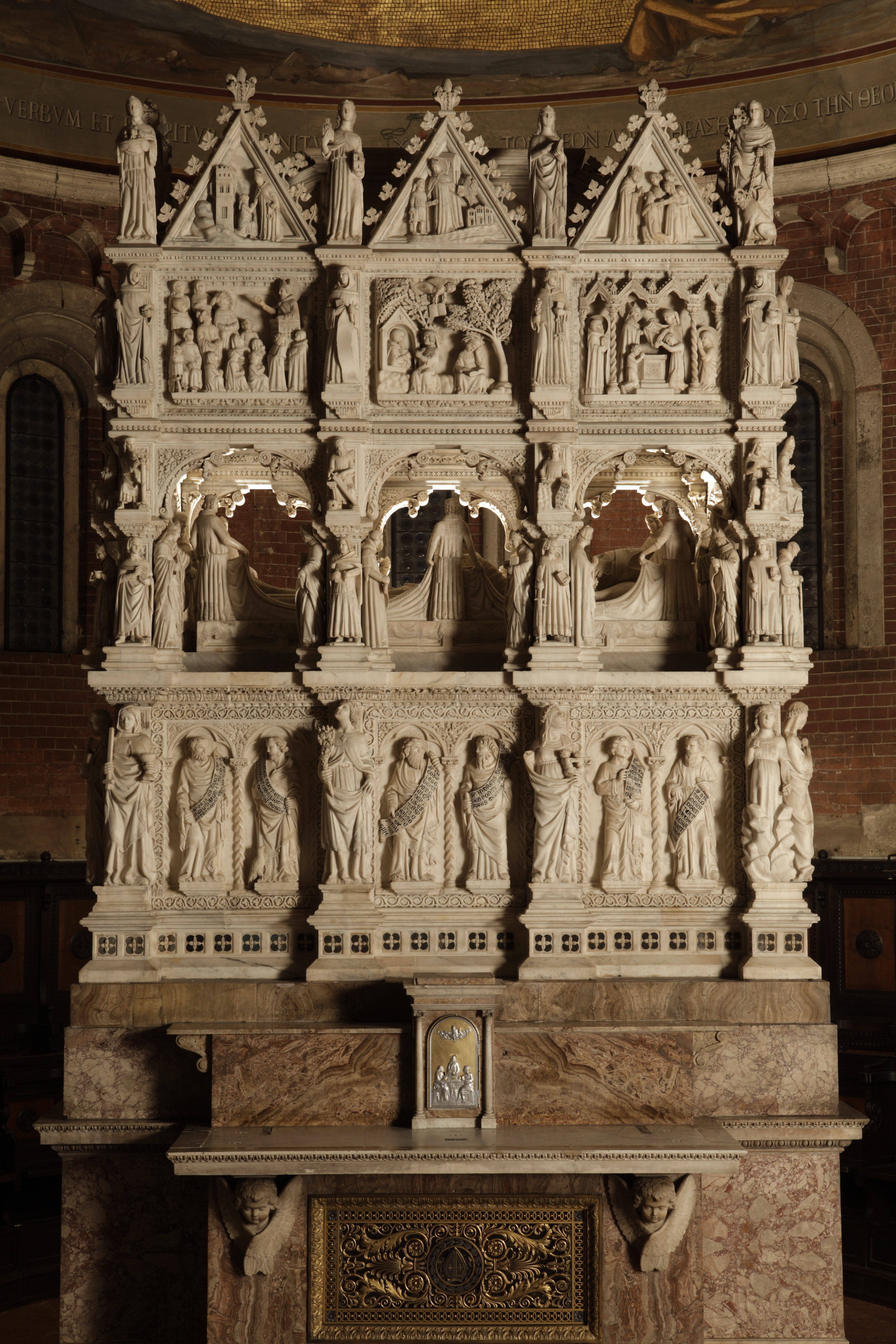 L'arca di Agostino in S. Pietro in Ciel d'oro a Pavia, visione d'insieme - Foto di Matteo De Fina Sant'Agostino